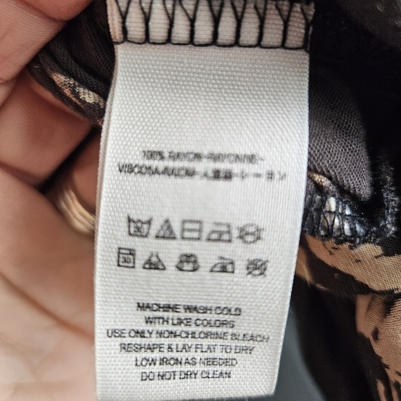 Free People Fiona Bell Sleeve Surplice Tie Waist Floral Top Sz Small - Picture 10 of 11